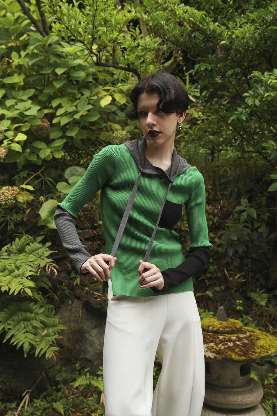 OMMO ONLINE STORE / TOPS