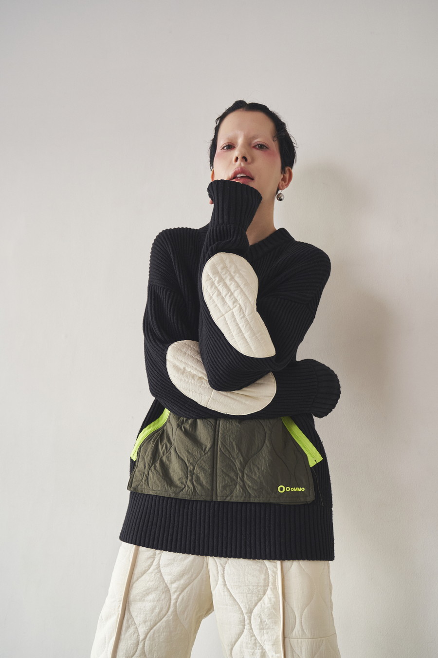 QUILTING DOCKING KNIT TOP
