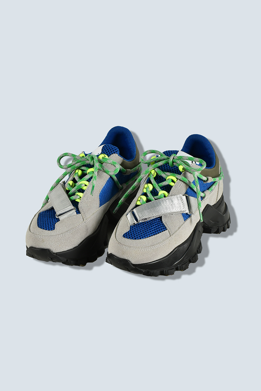TWIST LACE BELTED SNEAKERS