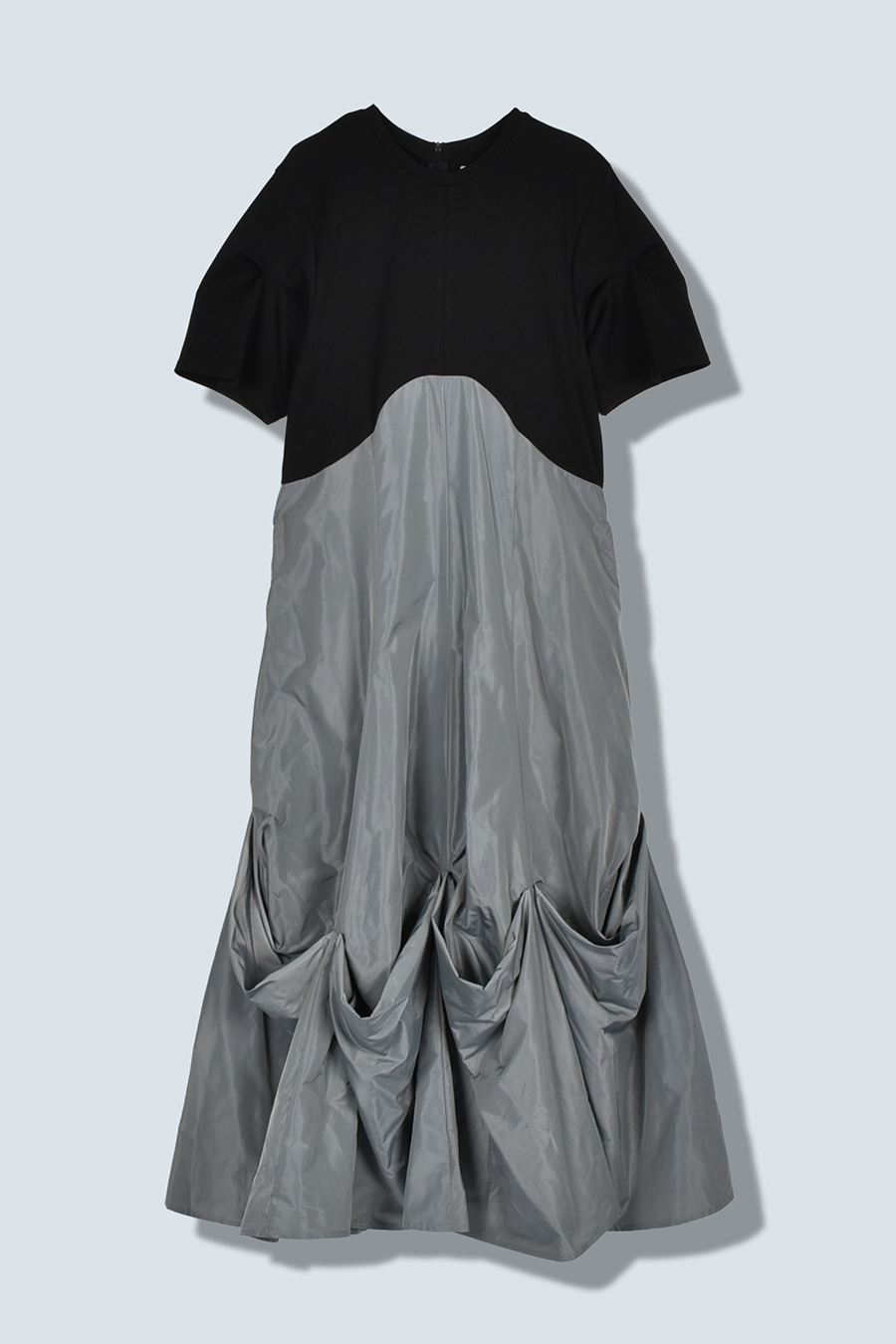 UP TUCK HALF SLEEVE OP