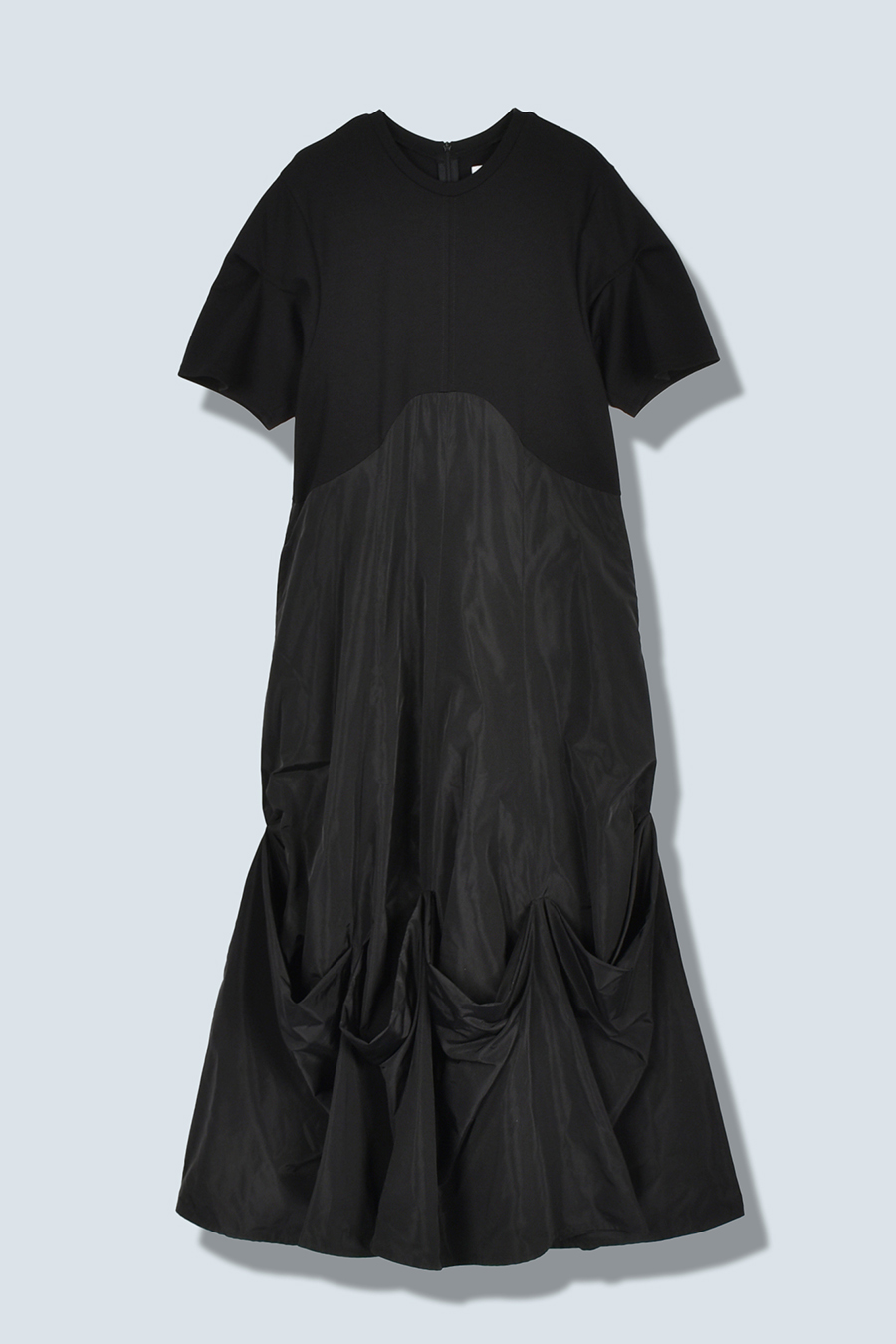 UP TUCK HALF SLEEVE OP