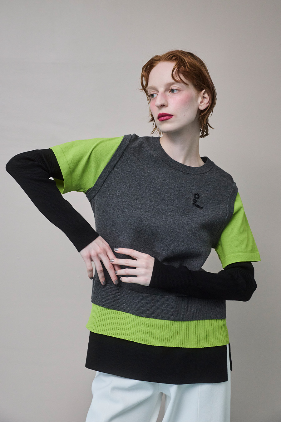 MULTICOLOR LAYERED KT TOP