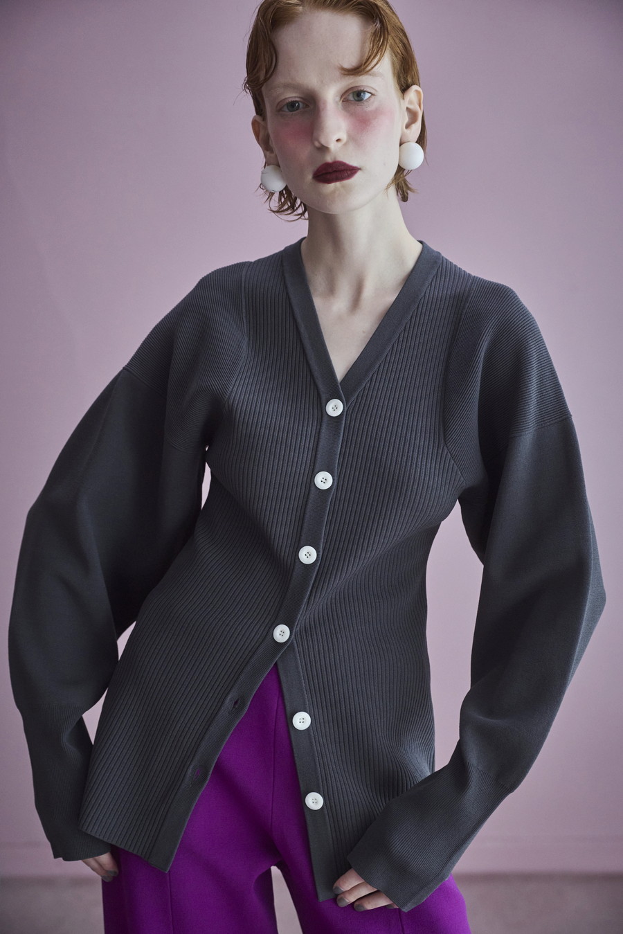 SQUARESLEEVE V NECK KT CD