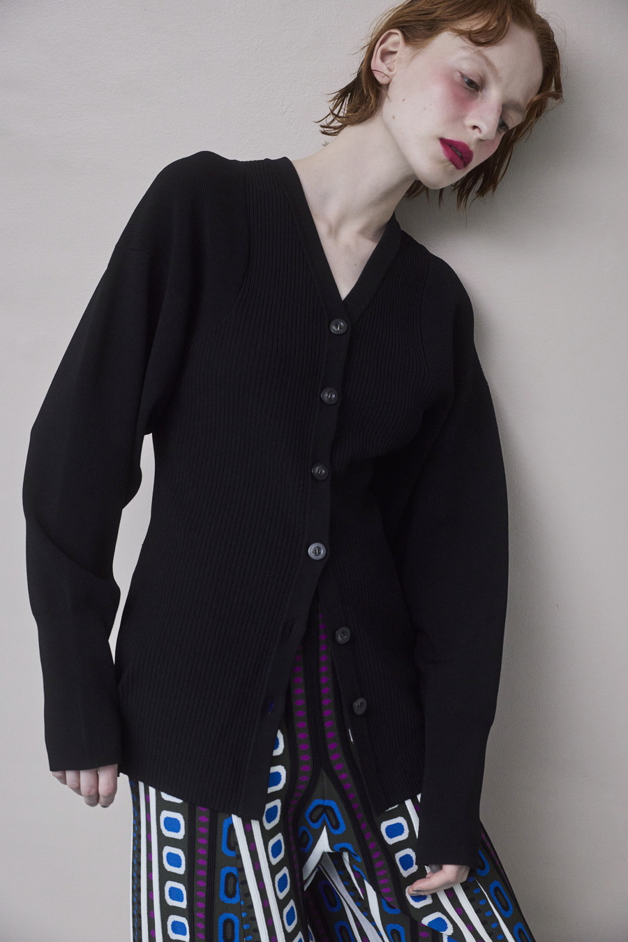 SQUARESLEEVE V NECK KT CD