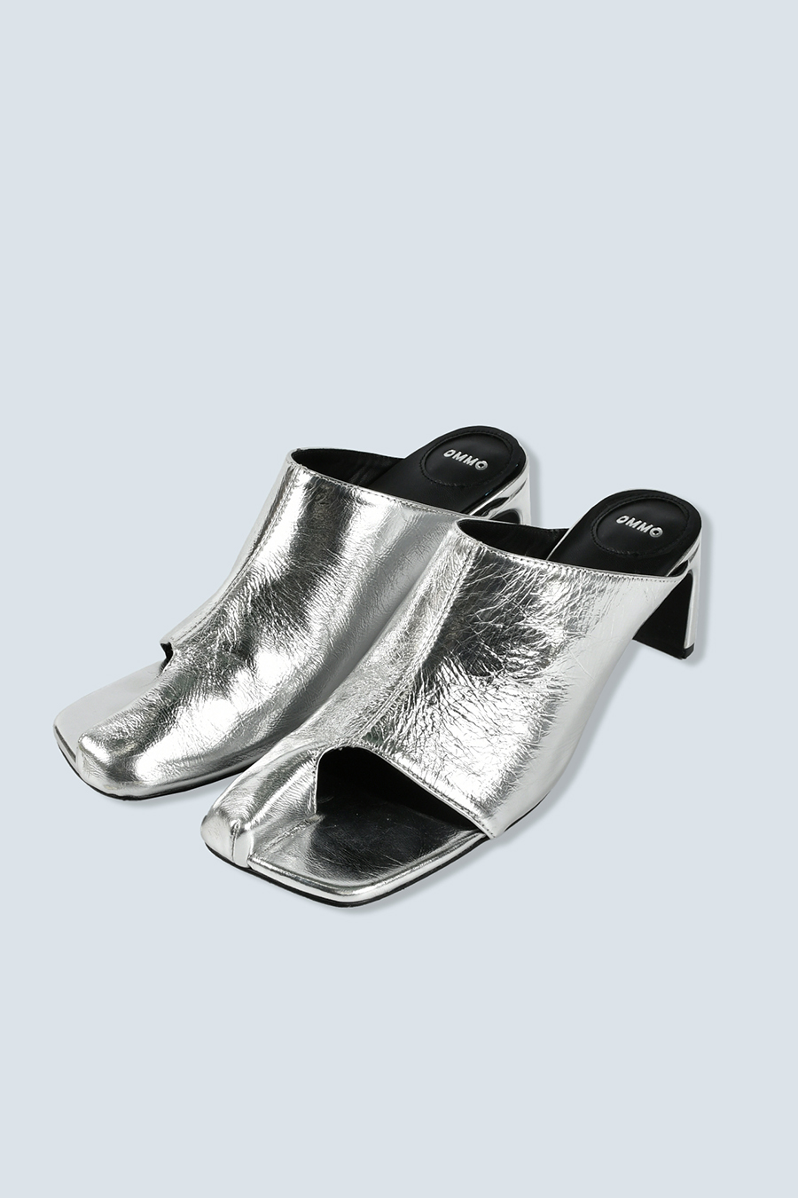 TOE LOOP SQUARE METALLIC MULE