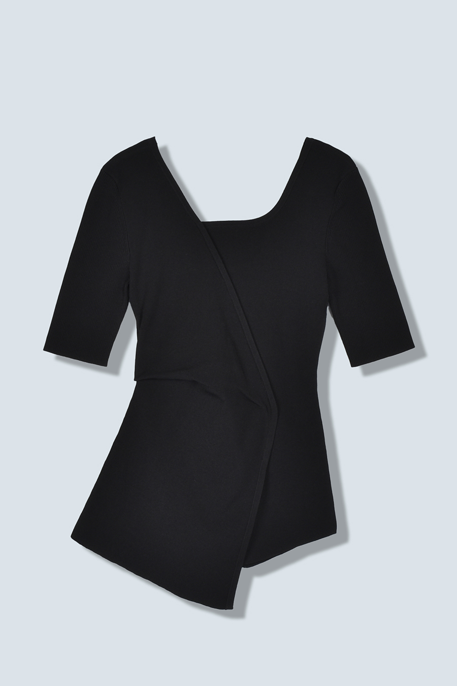 OVER PANEL HALF SLEEVE TOP