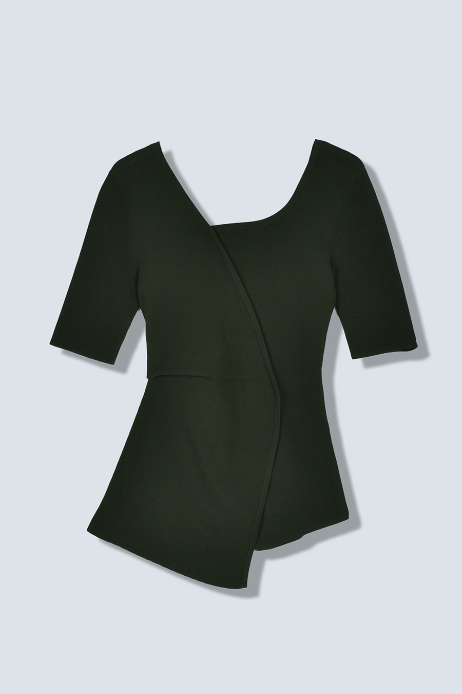 OVER PANEL HALF SLEEVE TOP