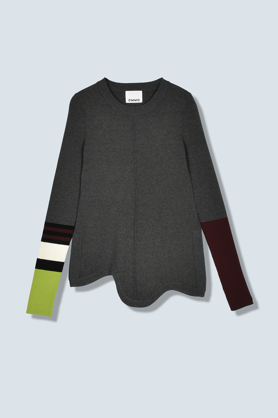 ROUND HEM BLOCKING KNIT TOP