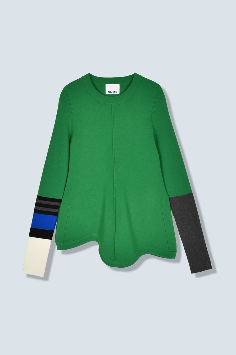 ROUND HEM BLOCKING KNIT TOP