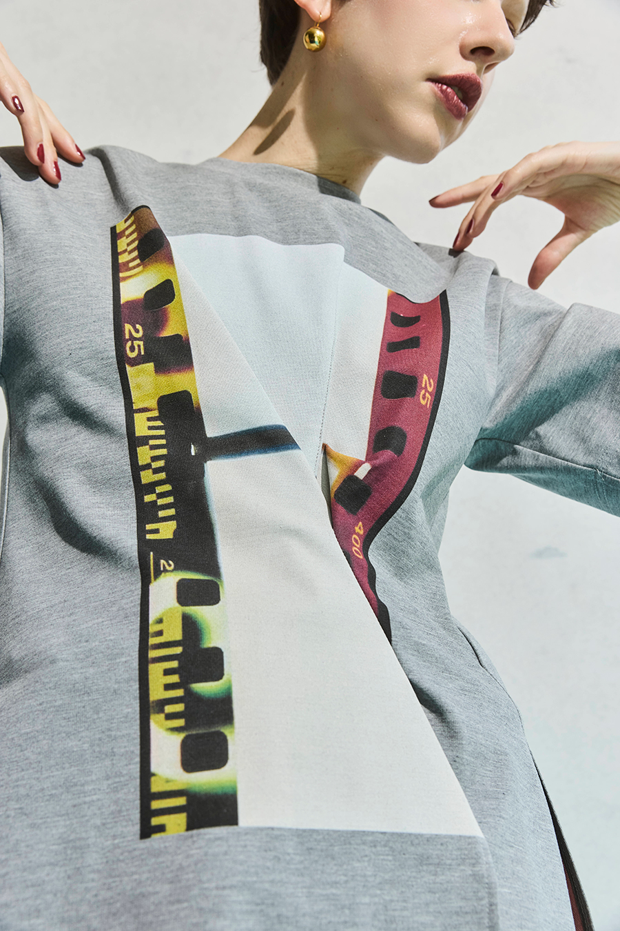 OMMO ONLINE STORE / TOPS