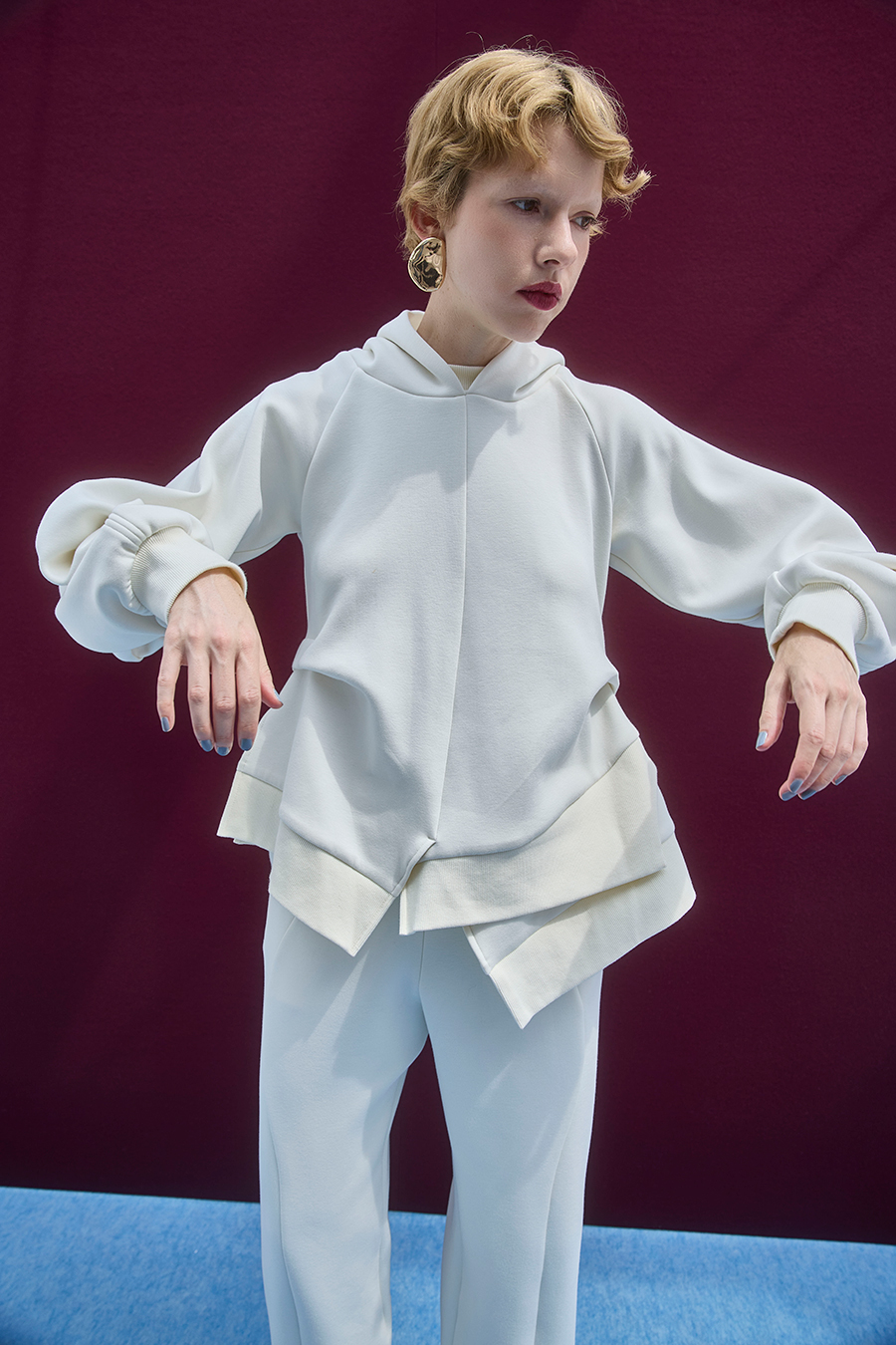 ASYMME HEM HOODIE