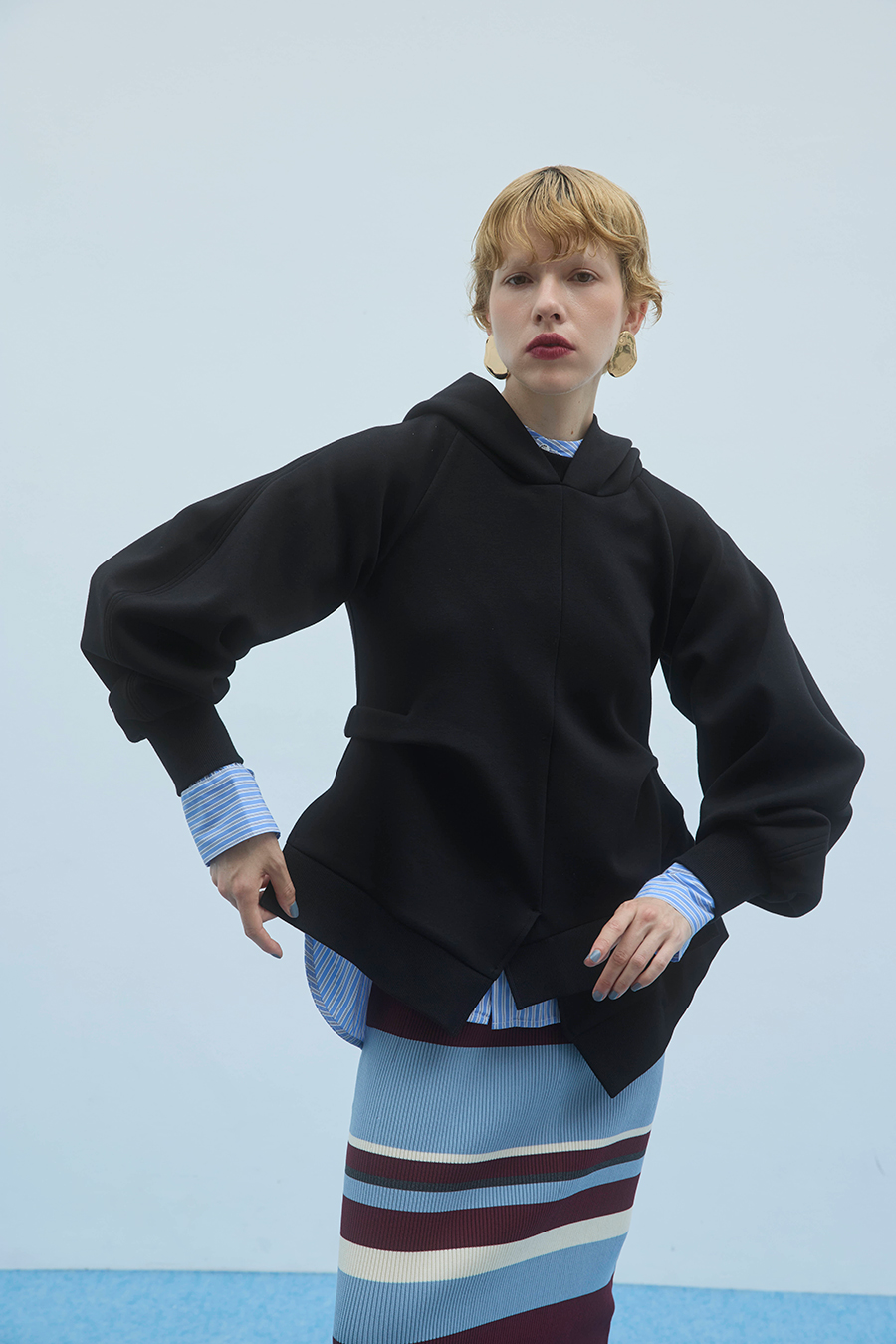 ASYMME HEM HOODIE