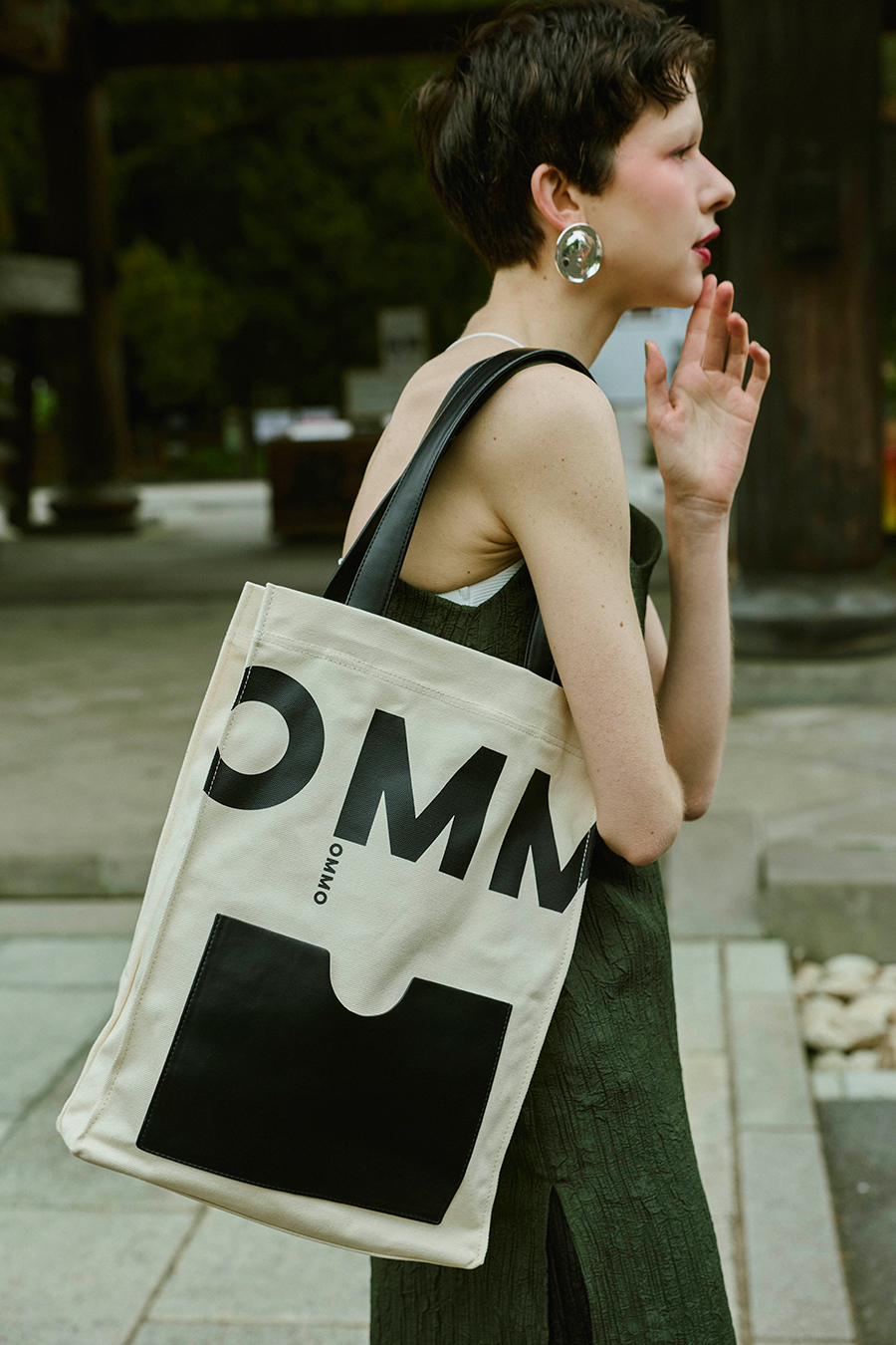 BIG LOGO POCKET TOTE