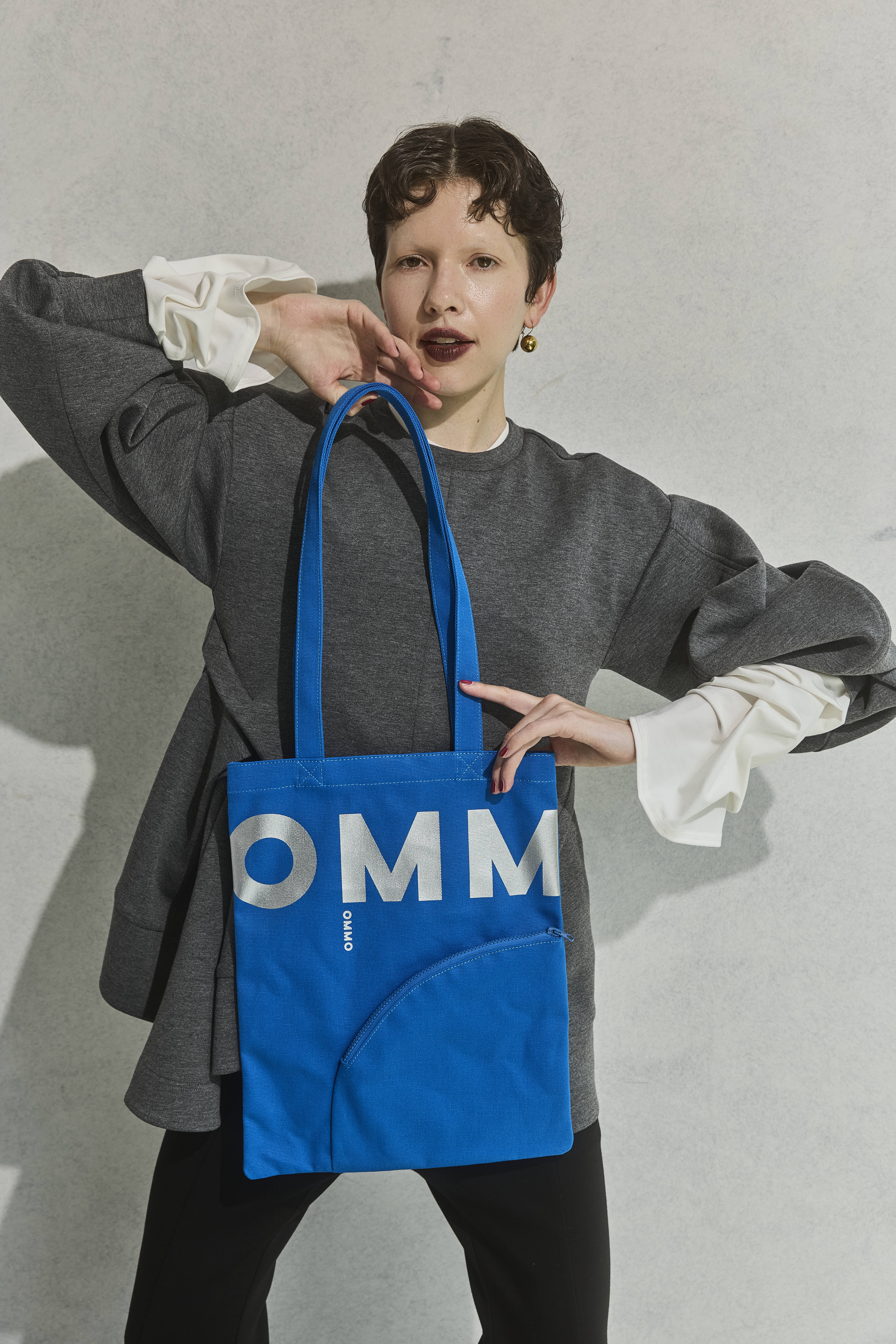 ARCH POCKET TOTE